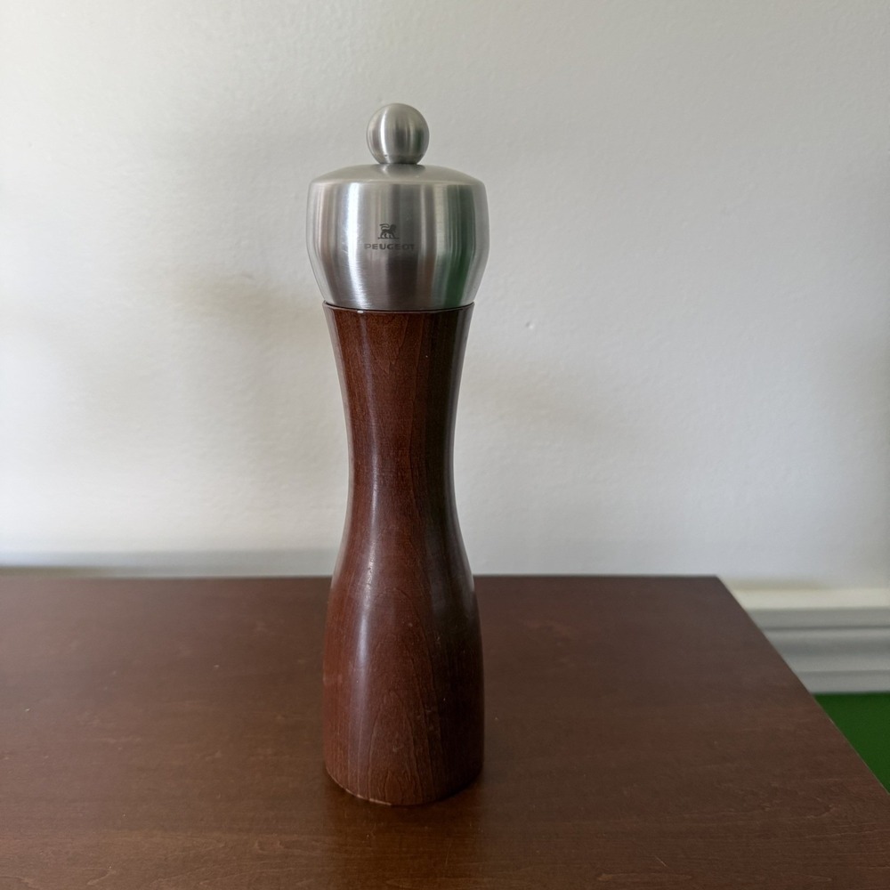 Peugeot Fidji Wood Salt/Pepper Mill 8″ France Stainless Manual Hand Grind